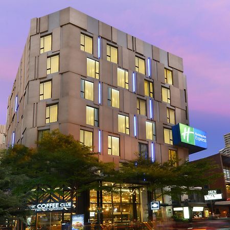 Holiday Inn Express Bangkok Sukhumvit 11, An Ihg Hotel Exterior foto