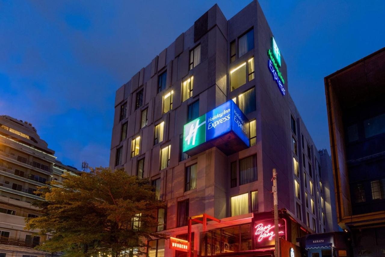 Holiday Inn Express Bangkok Sukhumvit 11, An Ihg Hotel Exterior foto